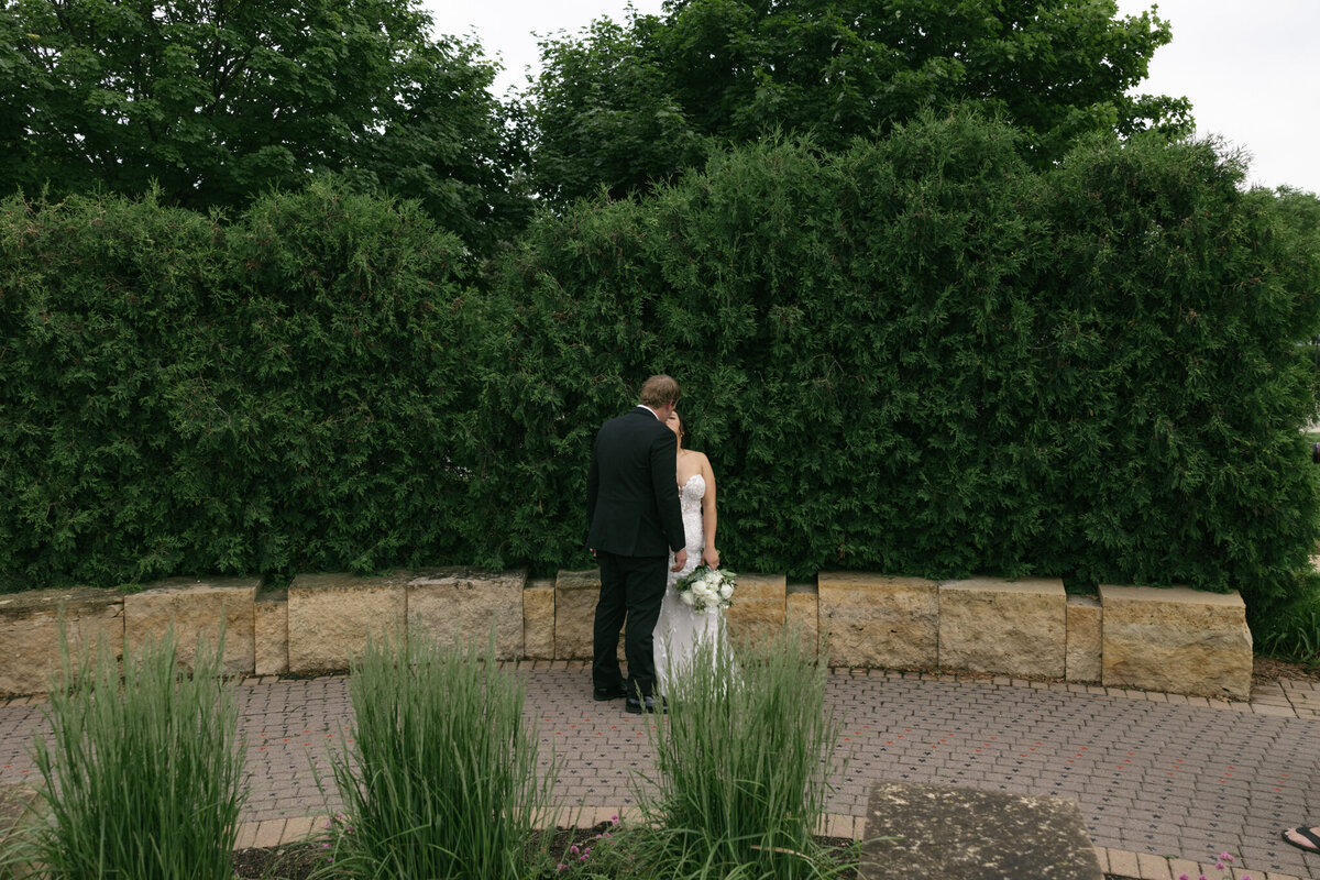 The Upper Room Marshall Wedding Venue, Minnesota Wedding Photographer, Editorial Wedding Photographer, RCC Photography-12