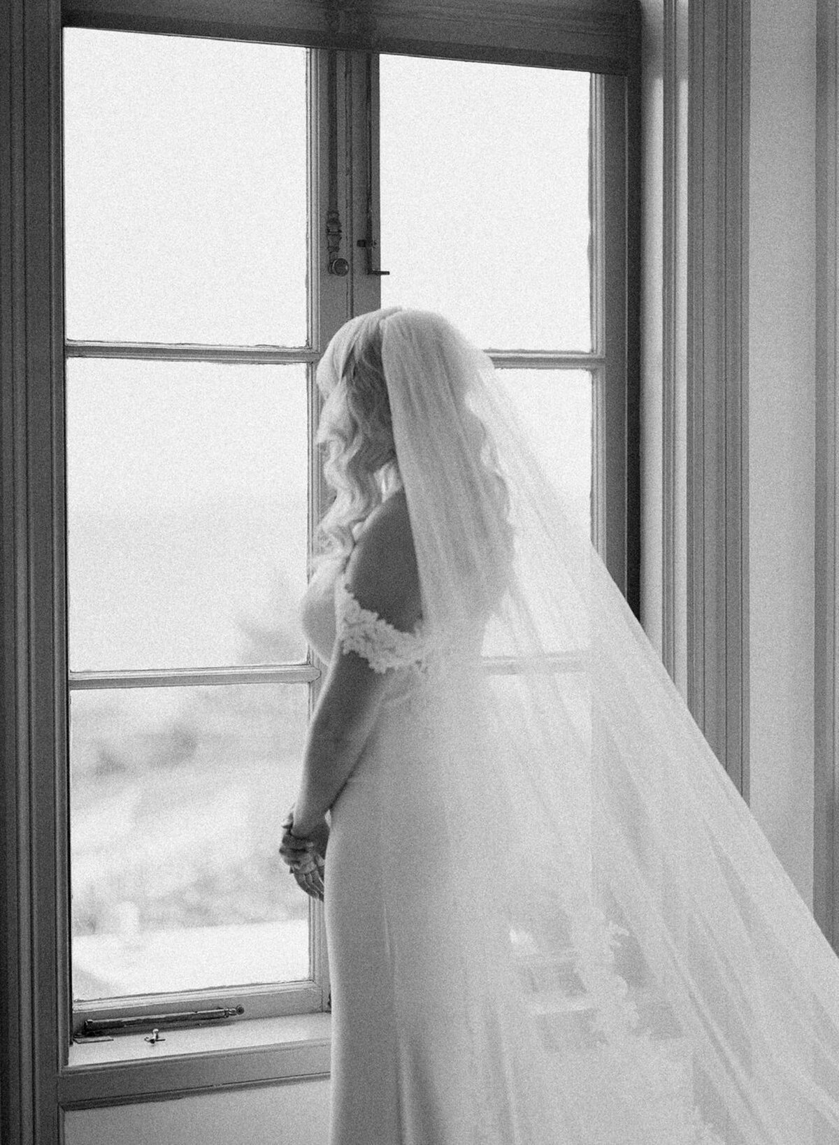 Stephanie Vegliante Photography, Newport Wedding Photographer