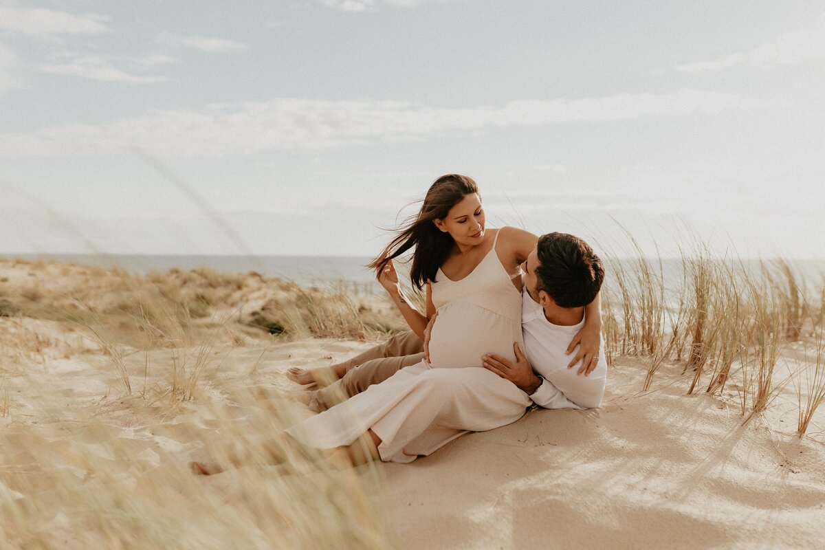 photographe-medoc-le-pian-parempuyre-bordeaux-merignac-bouscat-enceinte-grossesse-plage-emeline-mingot-lacanau