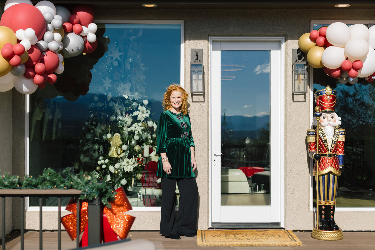 Interiors-by-Bethany-Colorado-Springs-Professional-Christmas-Decor-1