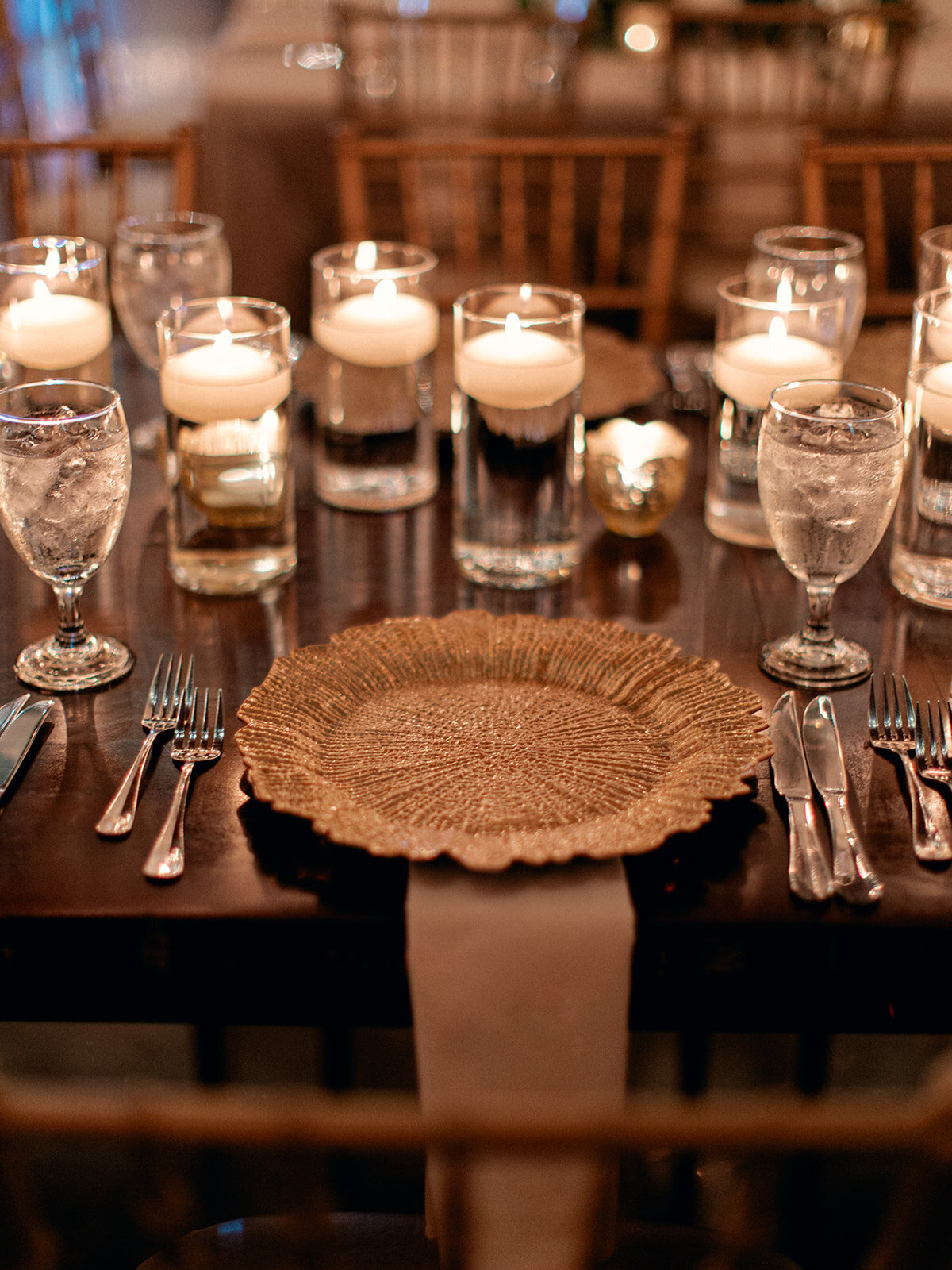 20223-11-11_Katie+DavidChenSneakPreviews_MollyMurphyPhotography-77