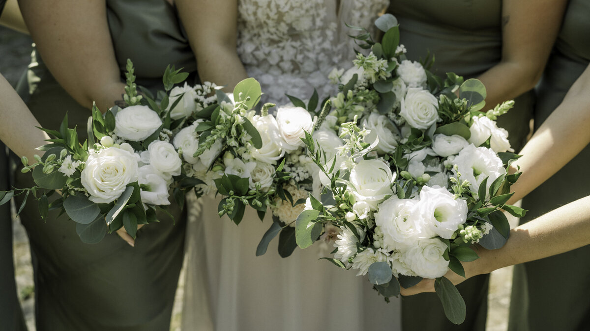 S&C Cambridge Mill Wedding Flowers Mapleton Acres10