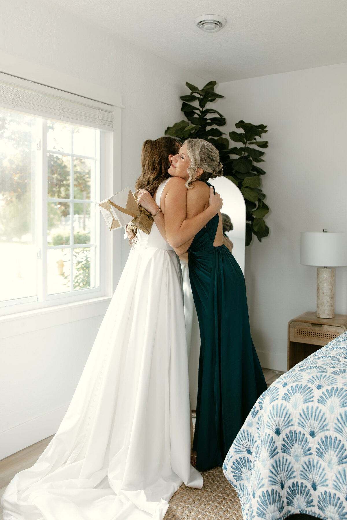 Abigail Anne Photography Colorado and Chicago Wedding and Couples Photographer — Portfolio Featured Story — Addy and Peter's Wedding 44