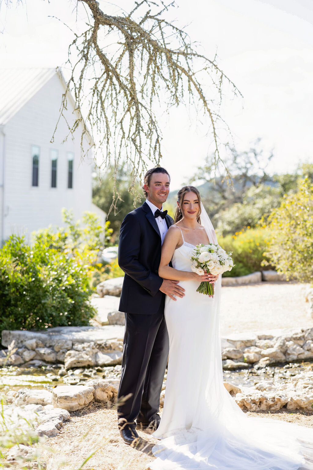 Lauren+Zachary_Needsample-7-topaz