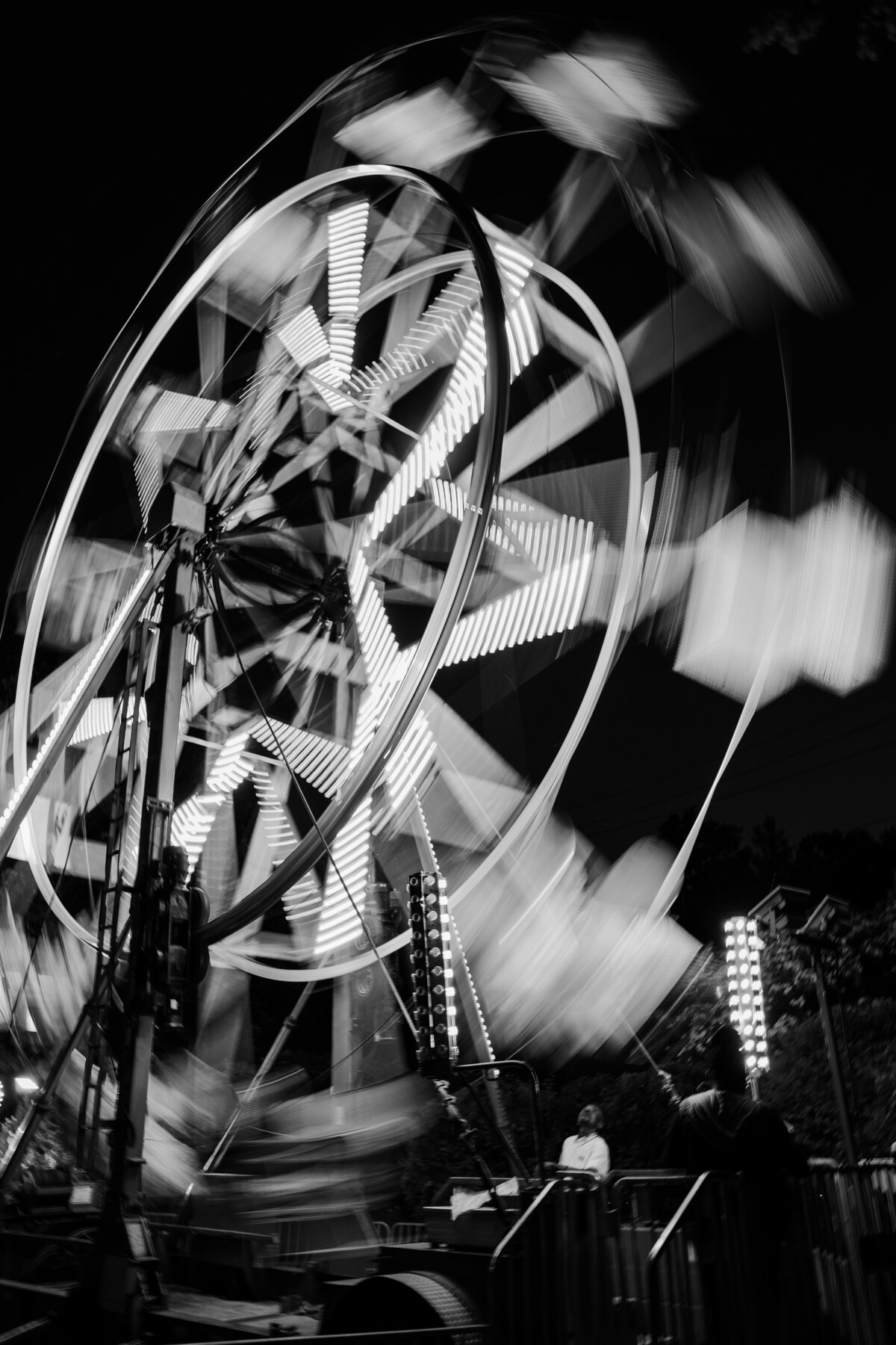 wedding-inspo-carnival-b+w-sarah-brehant-events