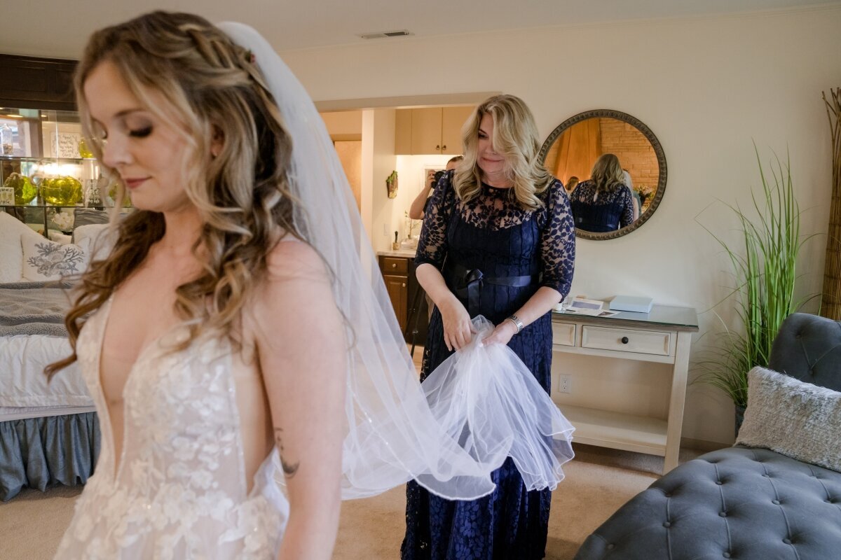 Barn wedding in Deer Creek Valley Ranch