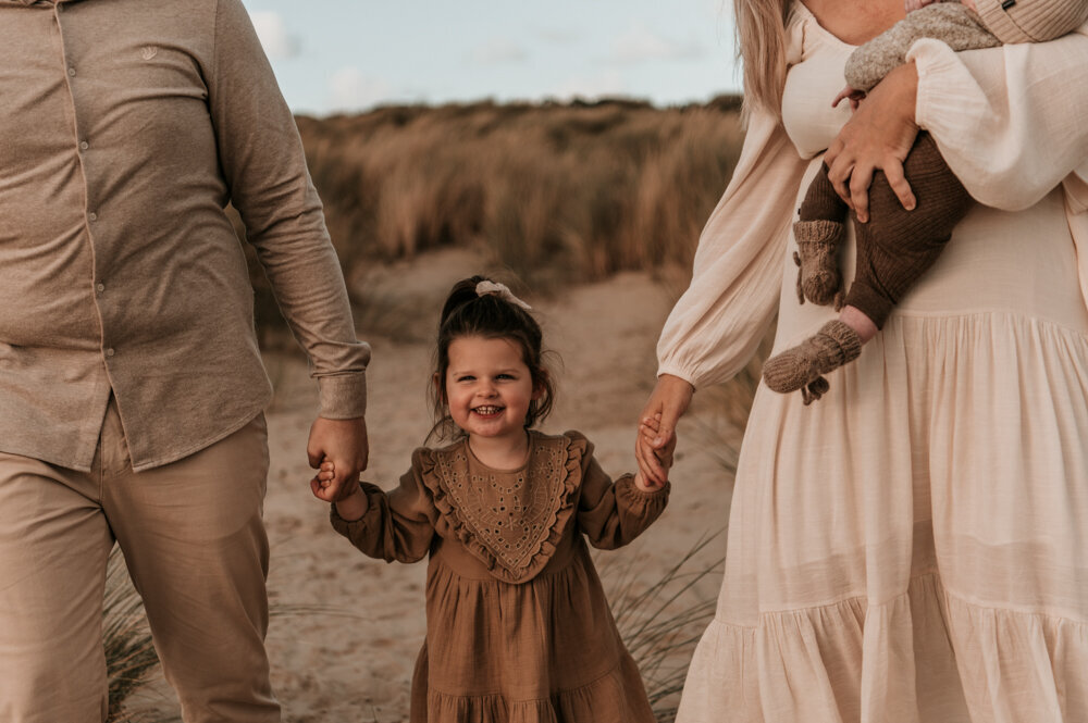 Jiscafotografie_gezinsshoot_gezinsfotografie_newbornshoot_newbornfotograaf_fotograafnijmegen_fotograaf-105