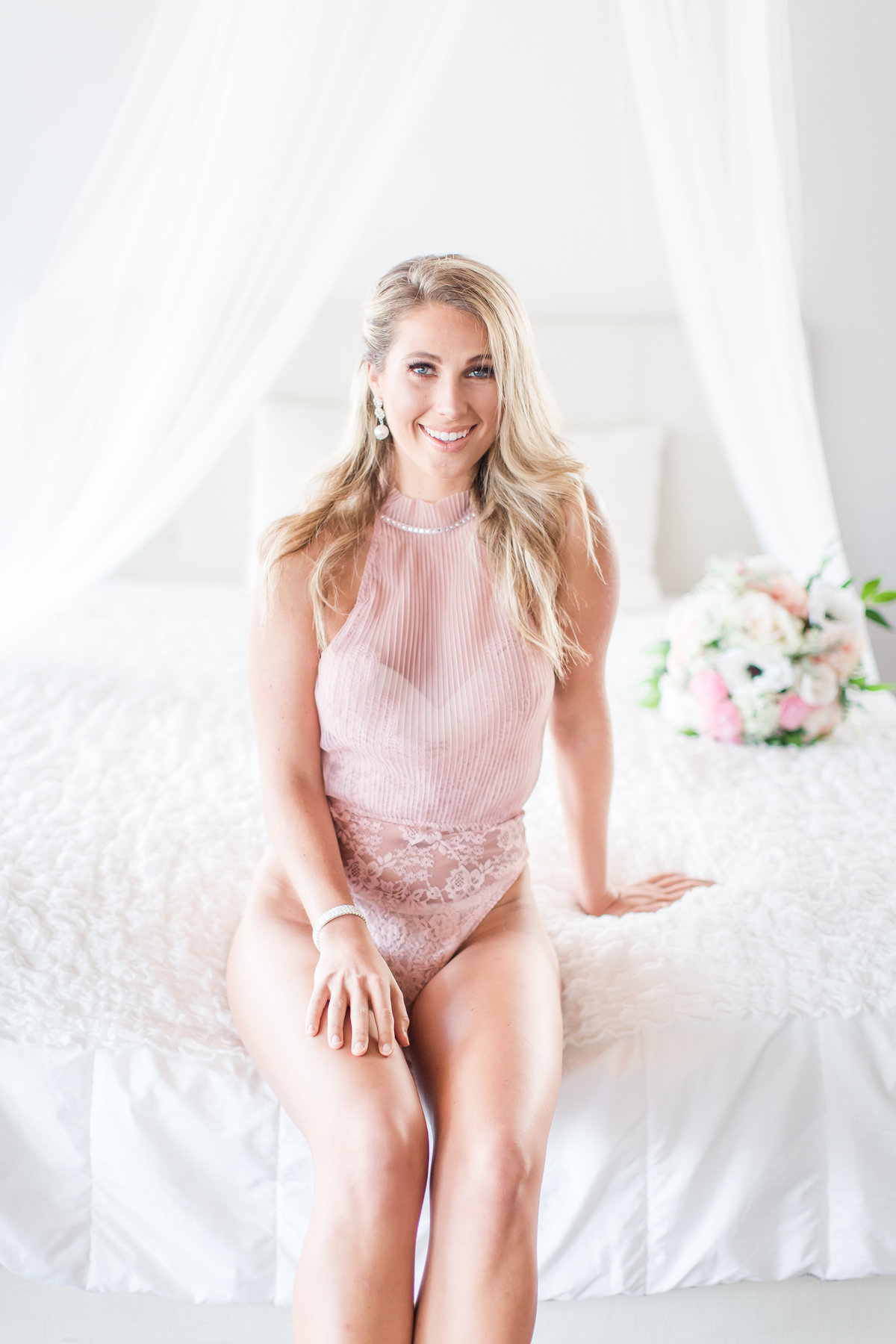 Boudoir_Model_Erin_Boudoir_By_Shauna_Lynne_013