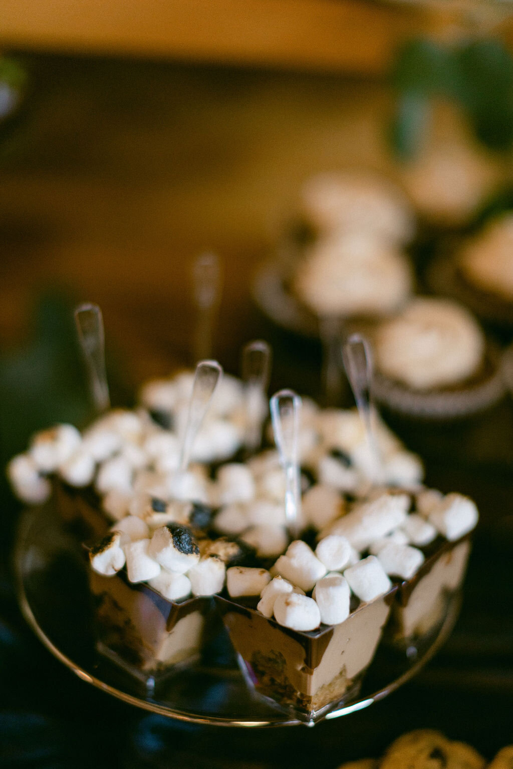 chocolate-mousse-wedding-dessert