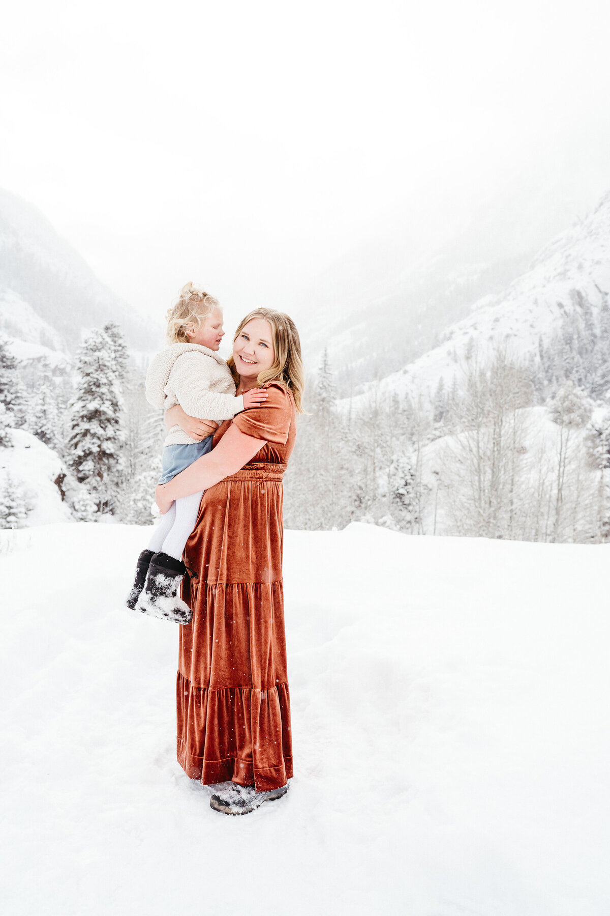 Sam-Murch-Photography-Ouray-Colorado-Winter-Family-Photography-82