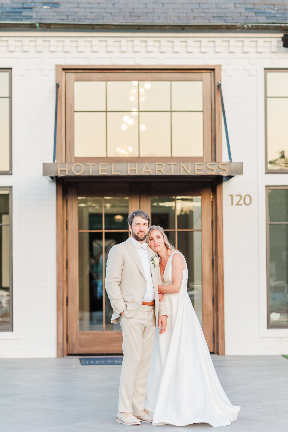 Hotel-Hartness-Wedding-McNease-Tiffany-McClure0687