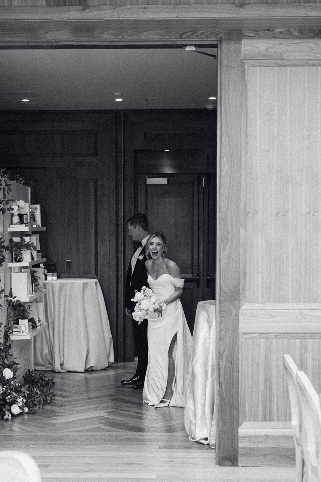 BookTowerWediding_PaigeandRyan_AliciaFrancesPhotography01 (438)