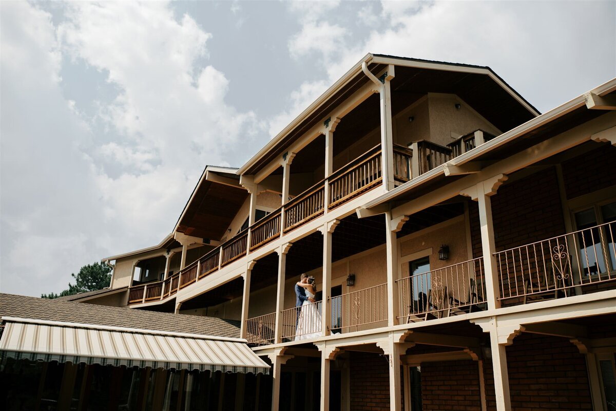 GwynnieTomWedding-176_websize_1_1