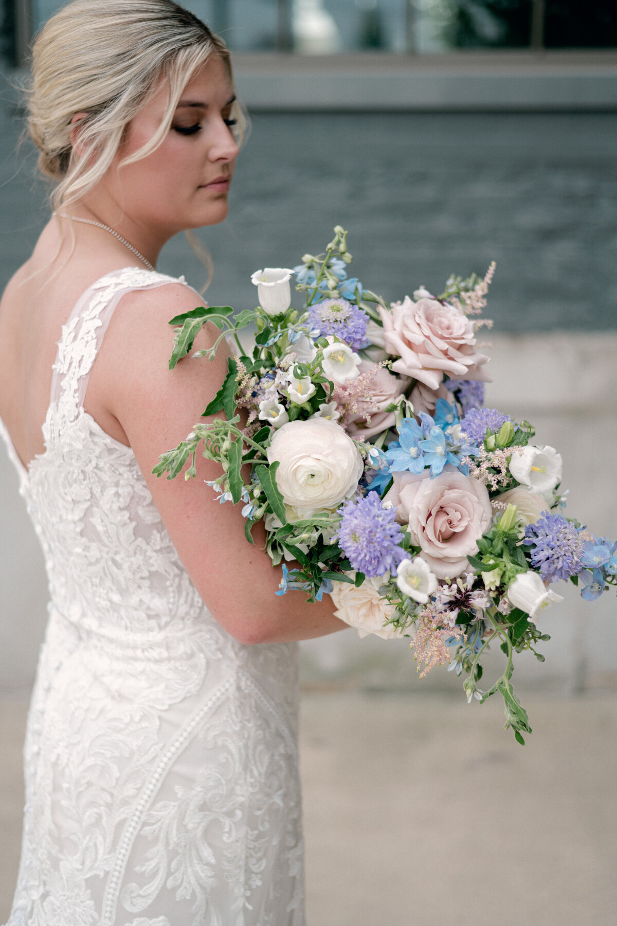 Brit-Jaye-the-steam-plant-wedding-blush-and-bloom-floral-v-12