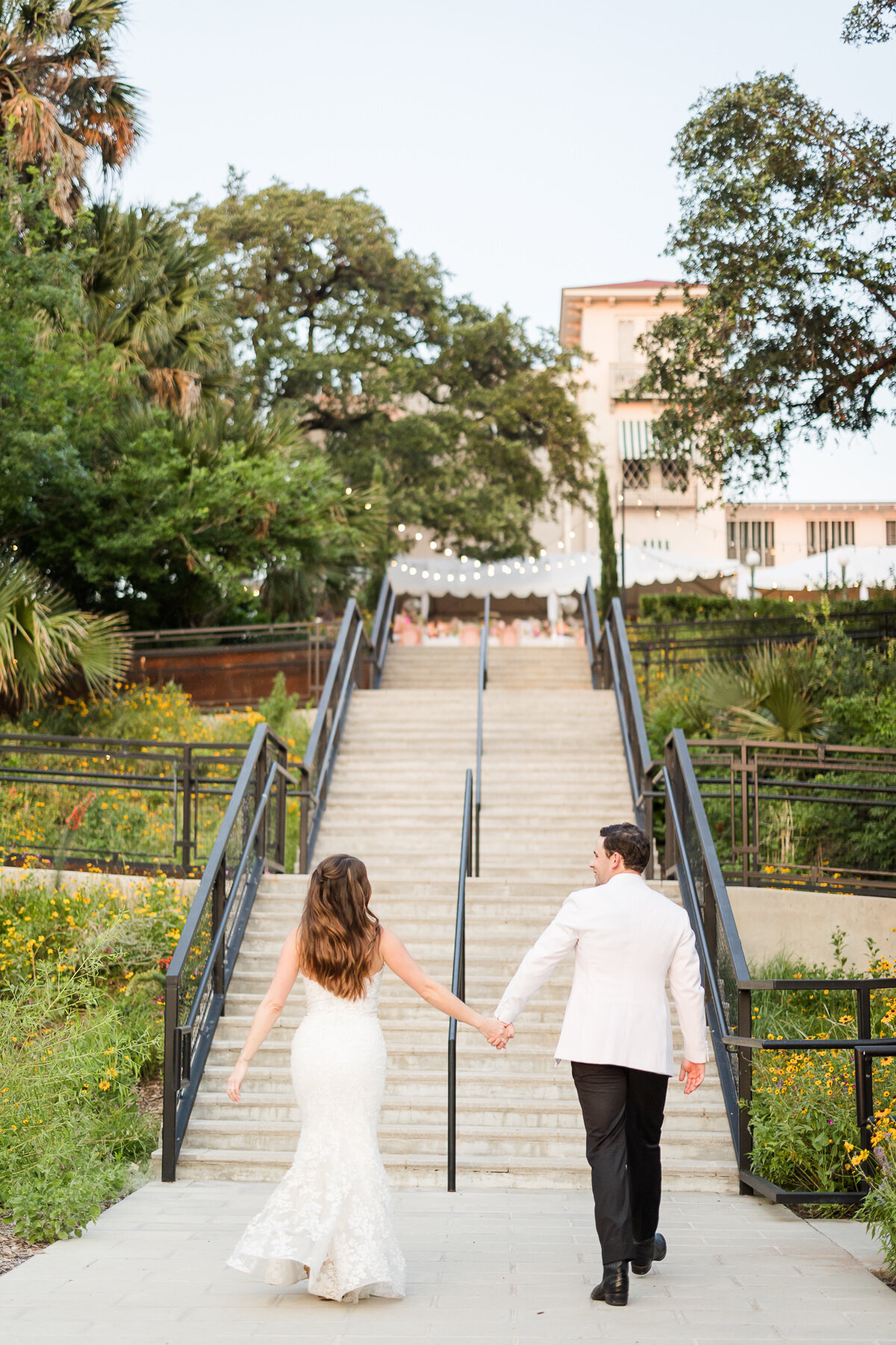 Laguna-Gloria-Wedding-Photographer-Austin-0135