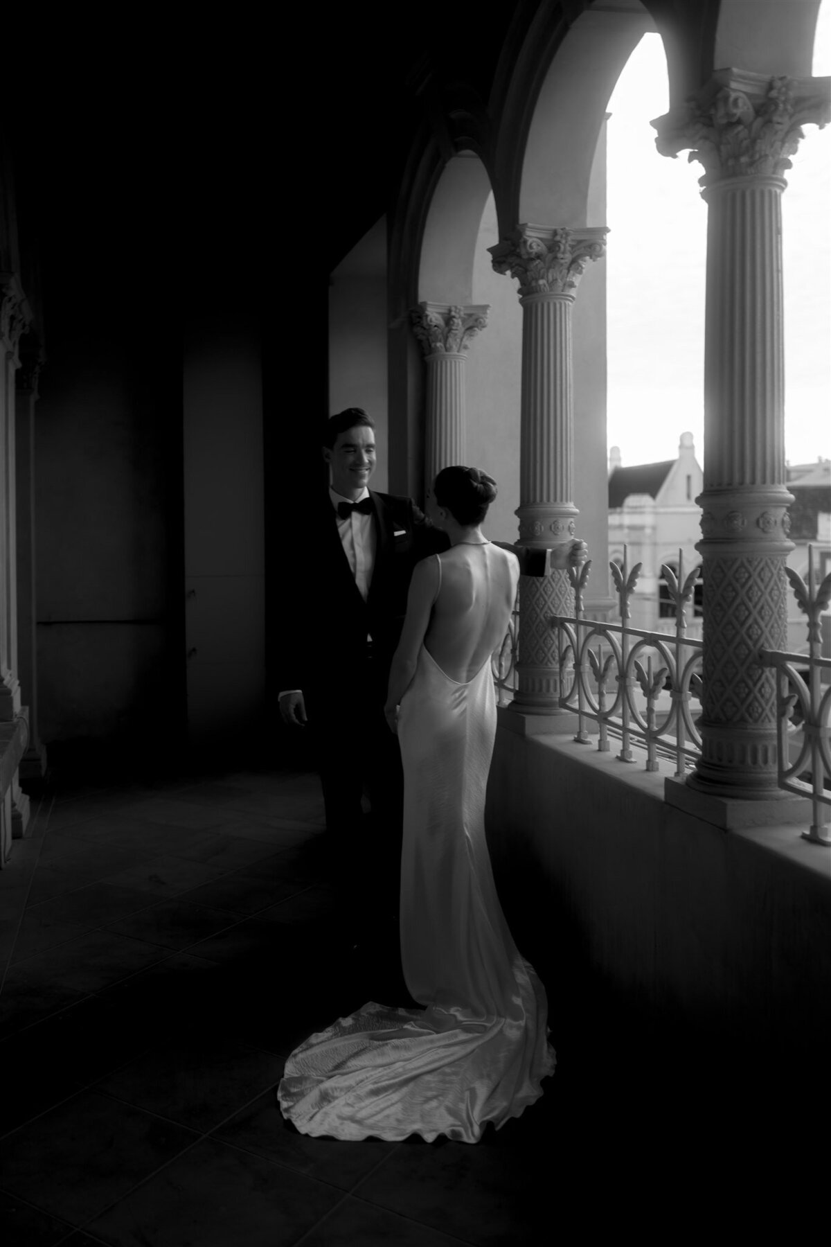 Maegan-Brown-Moments_20240120_Wedding_Stella-Julian_Botanical-Gardens_Sophia-Prahran-Arcade_3495