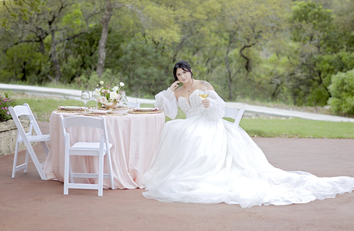 san antonio wedding photographer-bridal connection-bride-oaks at heavenly-helotes tx