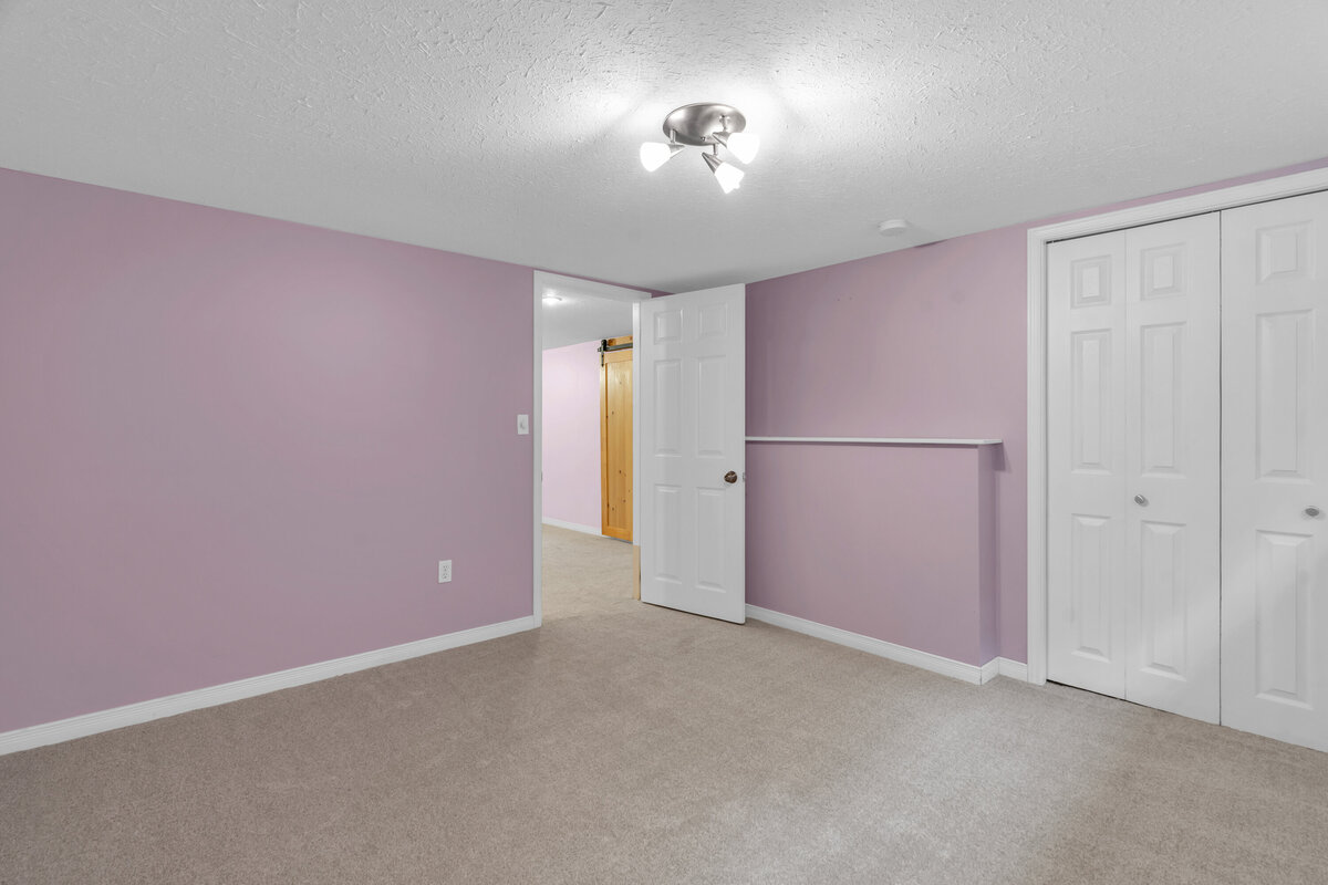 038-32Elginfield-38