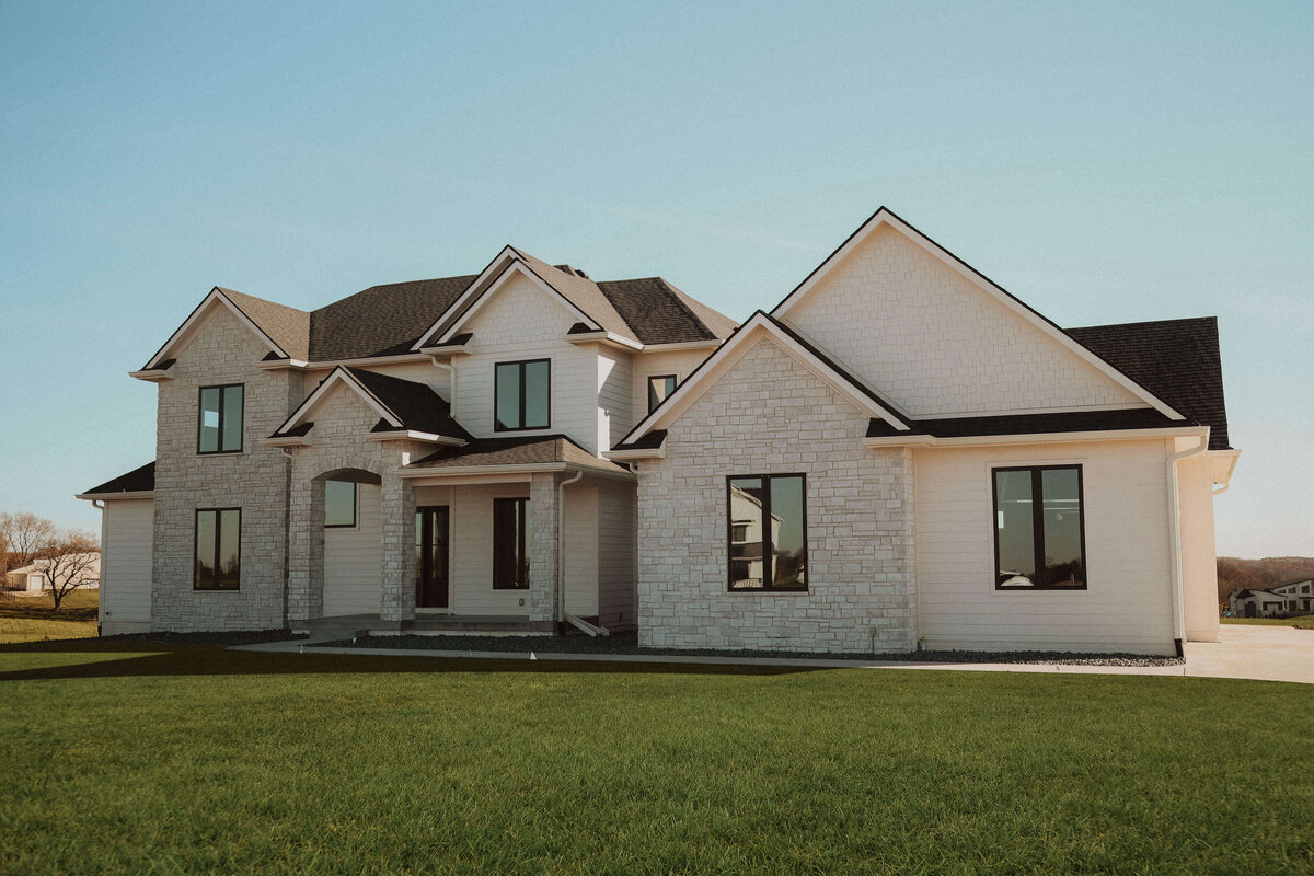 26750-Acorn-Ridge-Adel-Central-Iowa-Custom-Home-JRL-Builders-3F1A4788