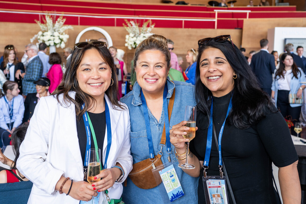 democratic-event-photographer-dnc-in-chicago-latina-female-political-photographer-washington-dc-16