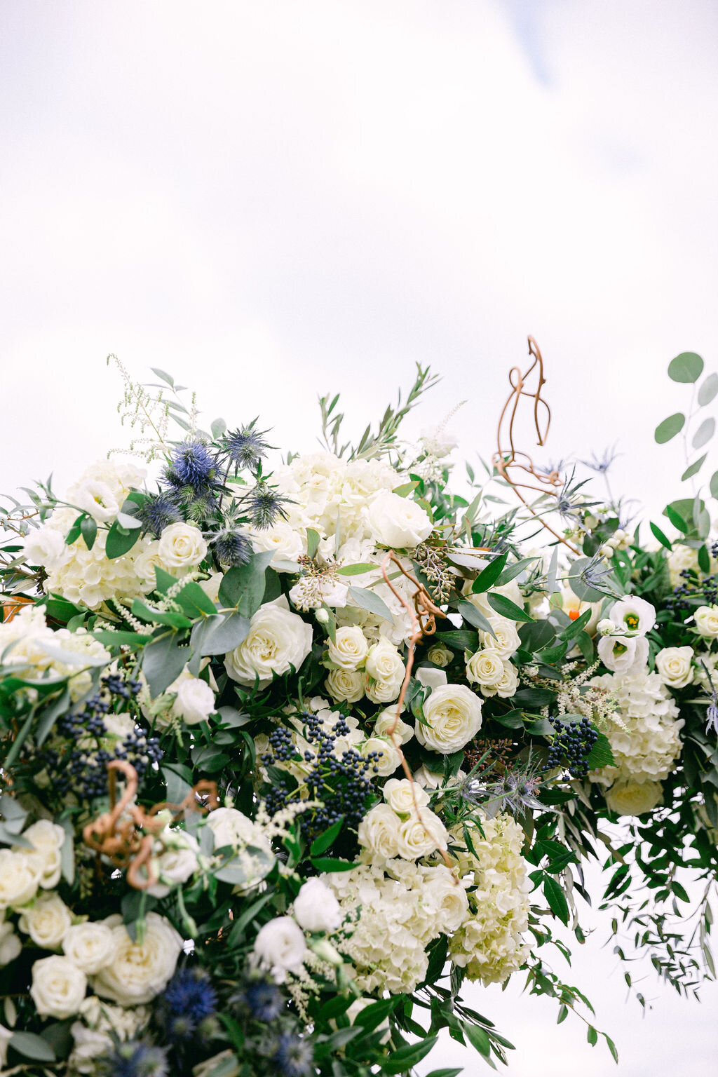 white-green-blue-wedding-flowers