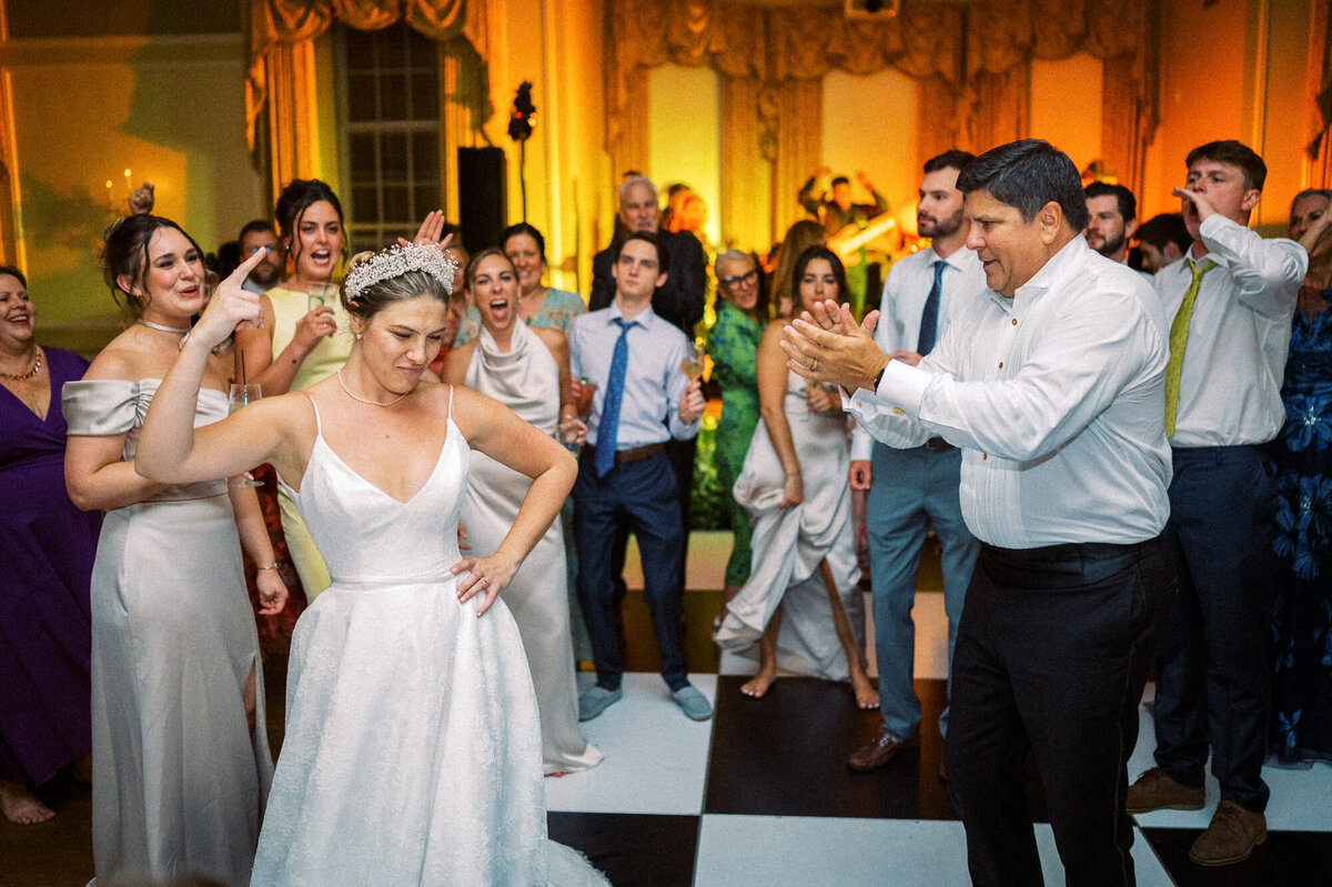 Farmington Country Club Wedding Photographer - Hunter and Sarah Photography-113