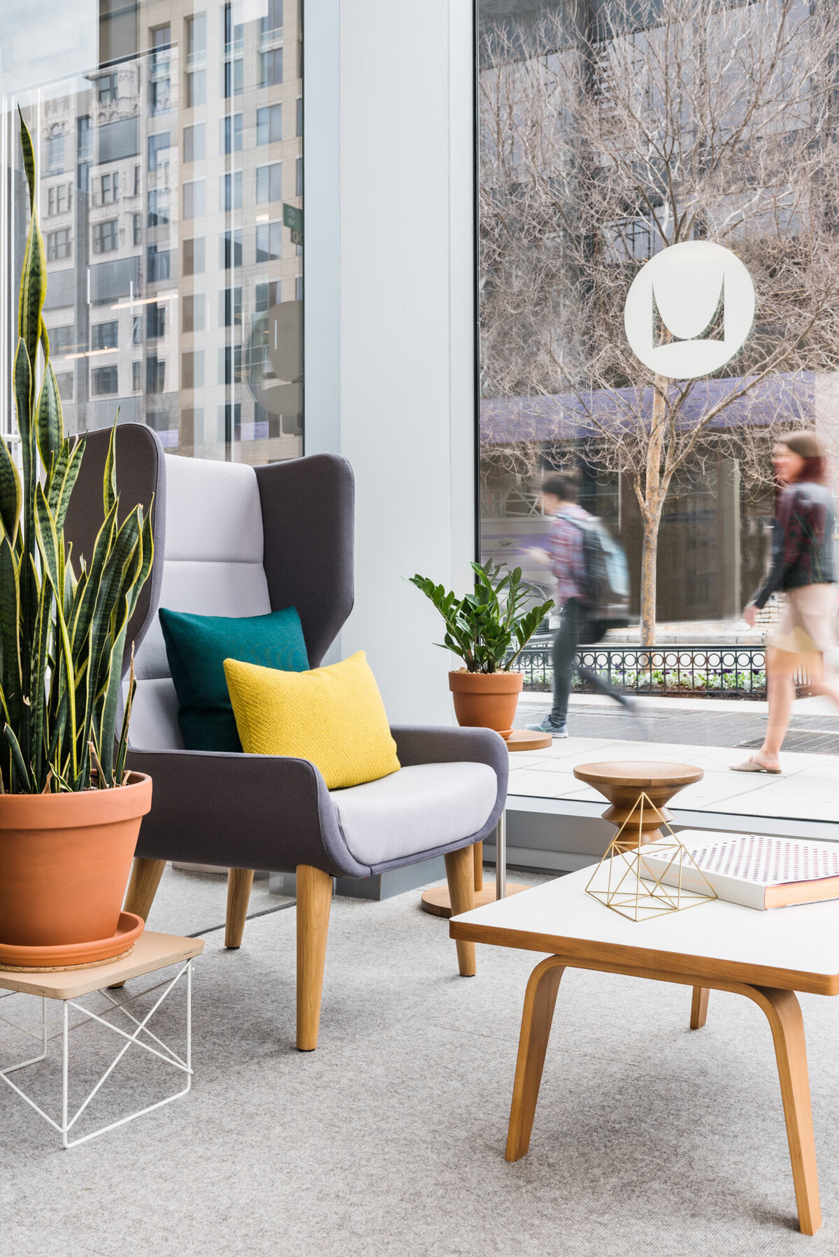 Washington-DC-Architectural-Photographer_Erin-Kelleher-Photography_Fox-Architects_Herman-Miller_DC-Showroom_01