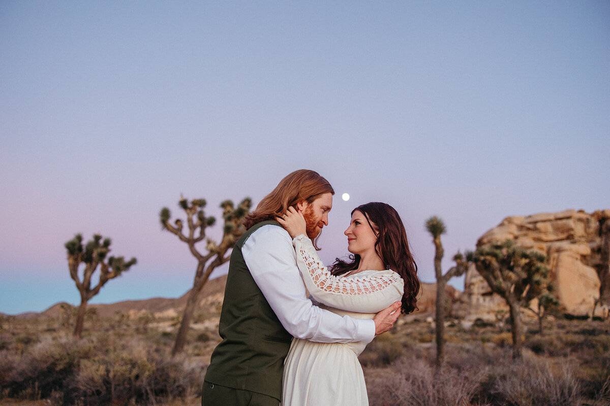 Joshua tree elopement photographer