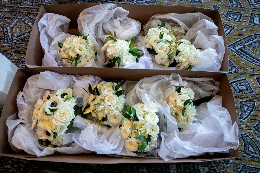 beautiful-bouquets-intercon-hotel-chicago