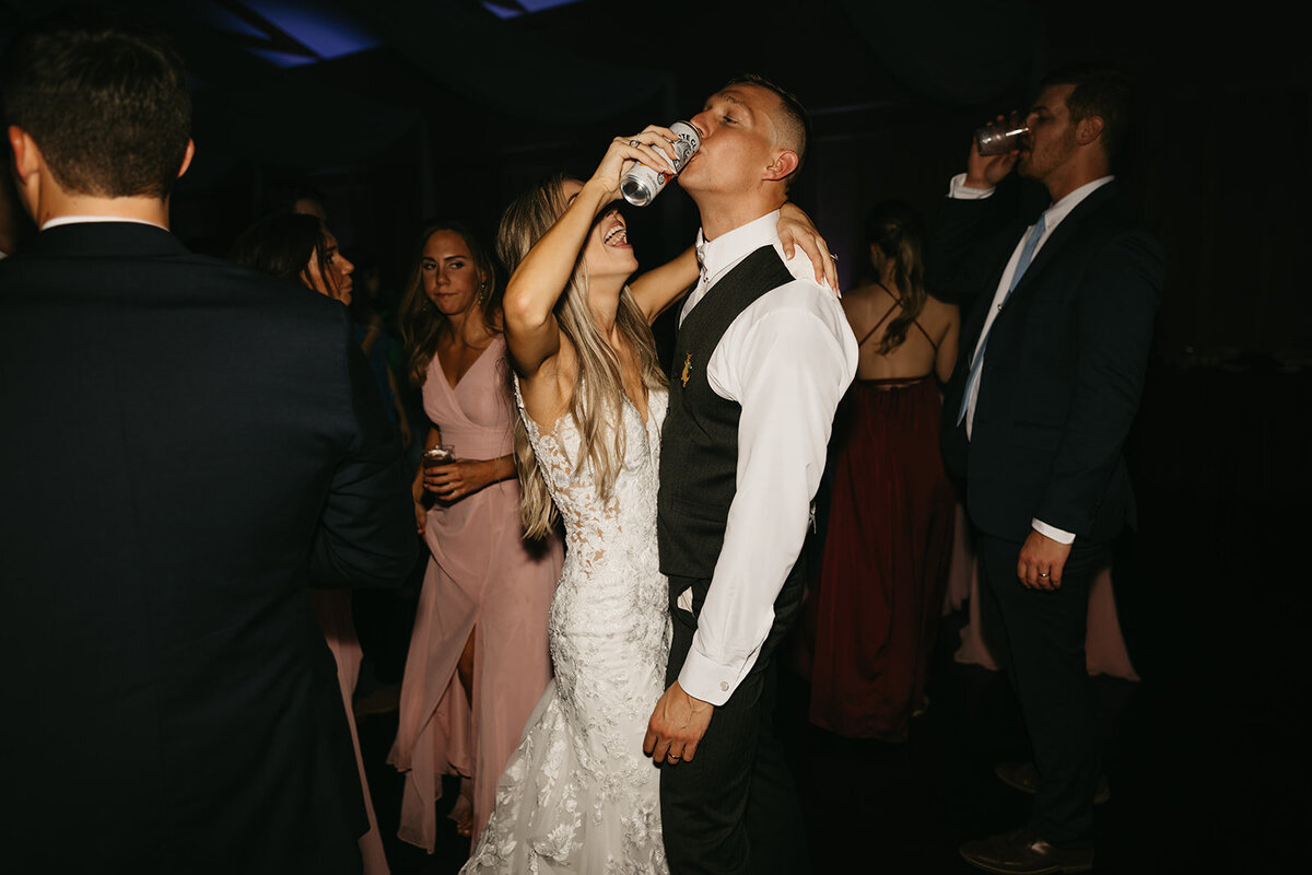 Meghan_Caeleb_Wedding_Wearethebowsers-930