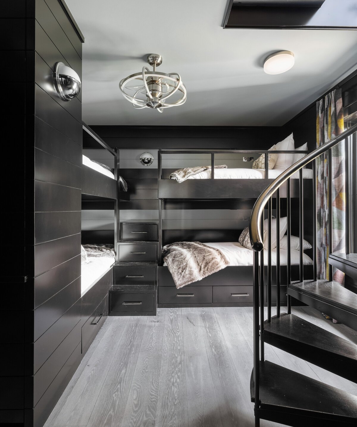 26.BunkRoom_JBanksDesign_LaFourMainHouse_JPG#4