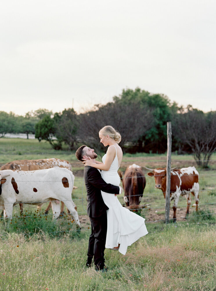 Top Austin Wedding Photographer-728