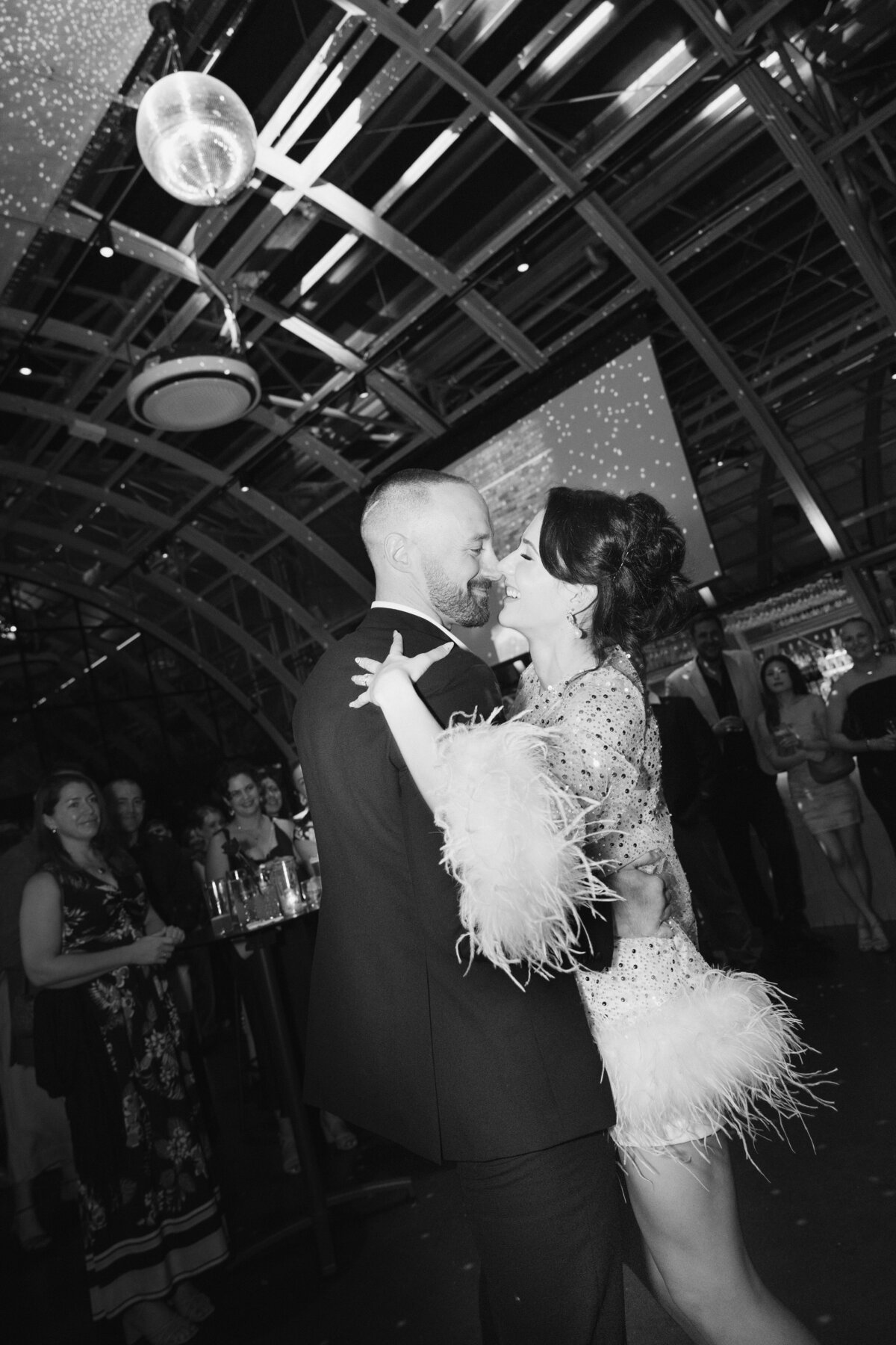 ONE AVENUE BRISBANE WEDDING PHOTOGRAPHER_STRATTON BAR and KITCHEN_ERIN MATHEW_-223