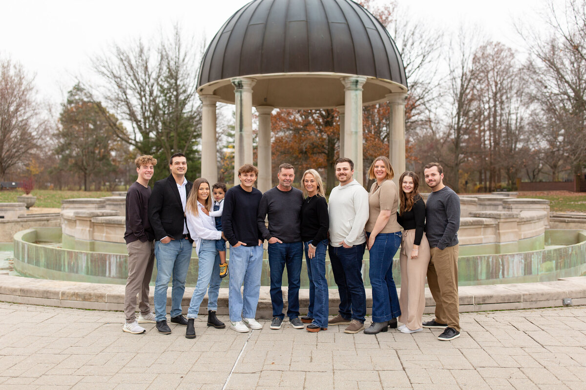 candid and timeless family photos