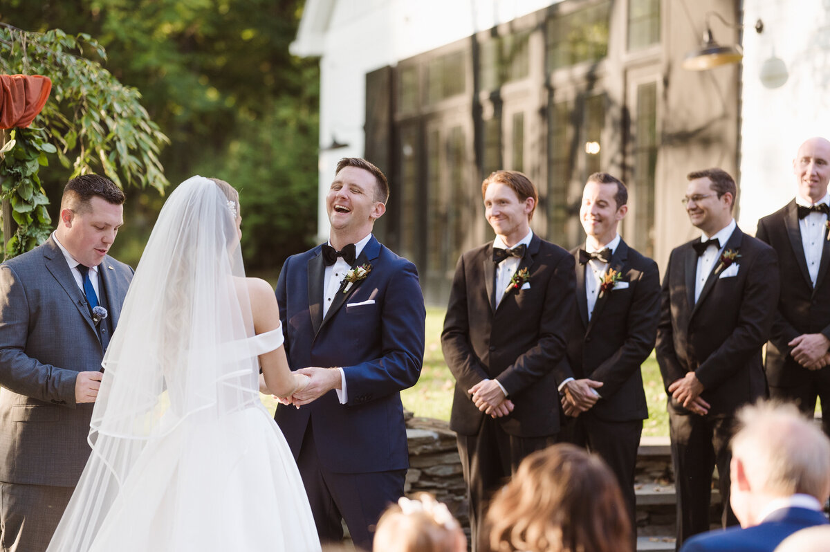wedding ceremony candid