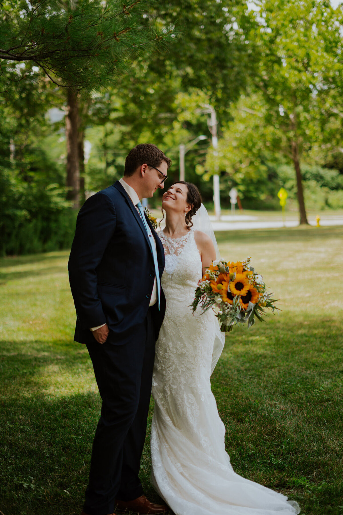 emotional-iowa-city-wedding-02