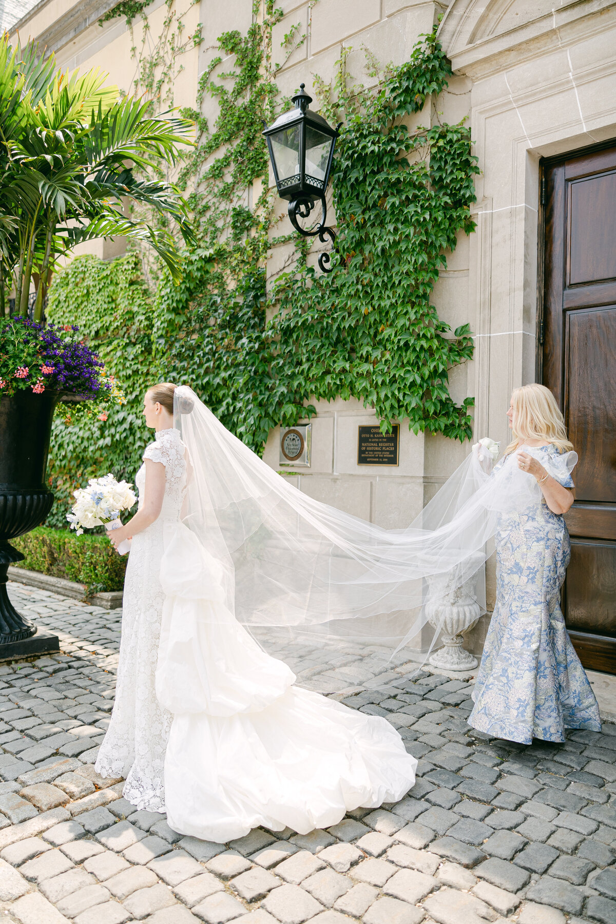 Oheka Castle Fine Art Wedding Photographer-1-14