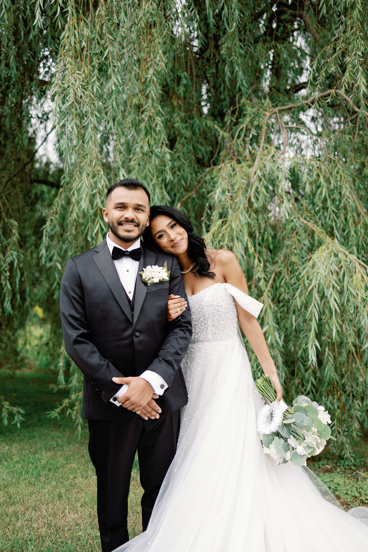 Bride + Groom Portraits-16