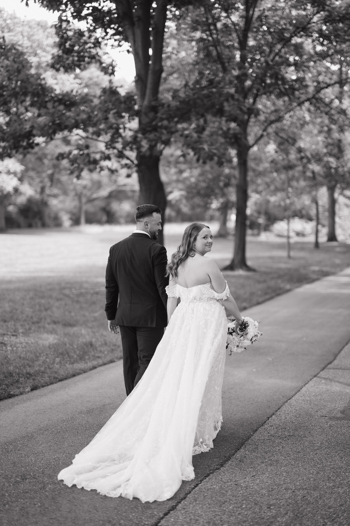 Black and white Indianapolis bridal portrait photo