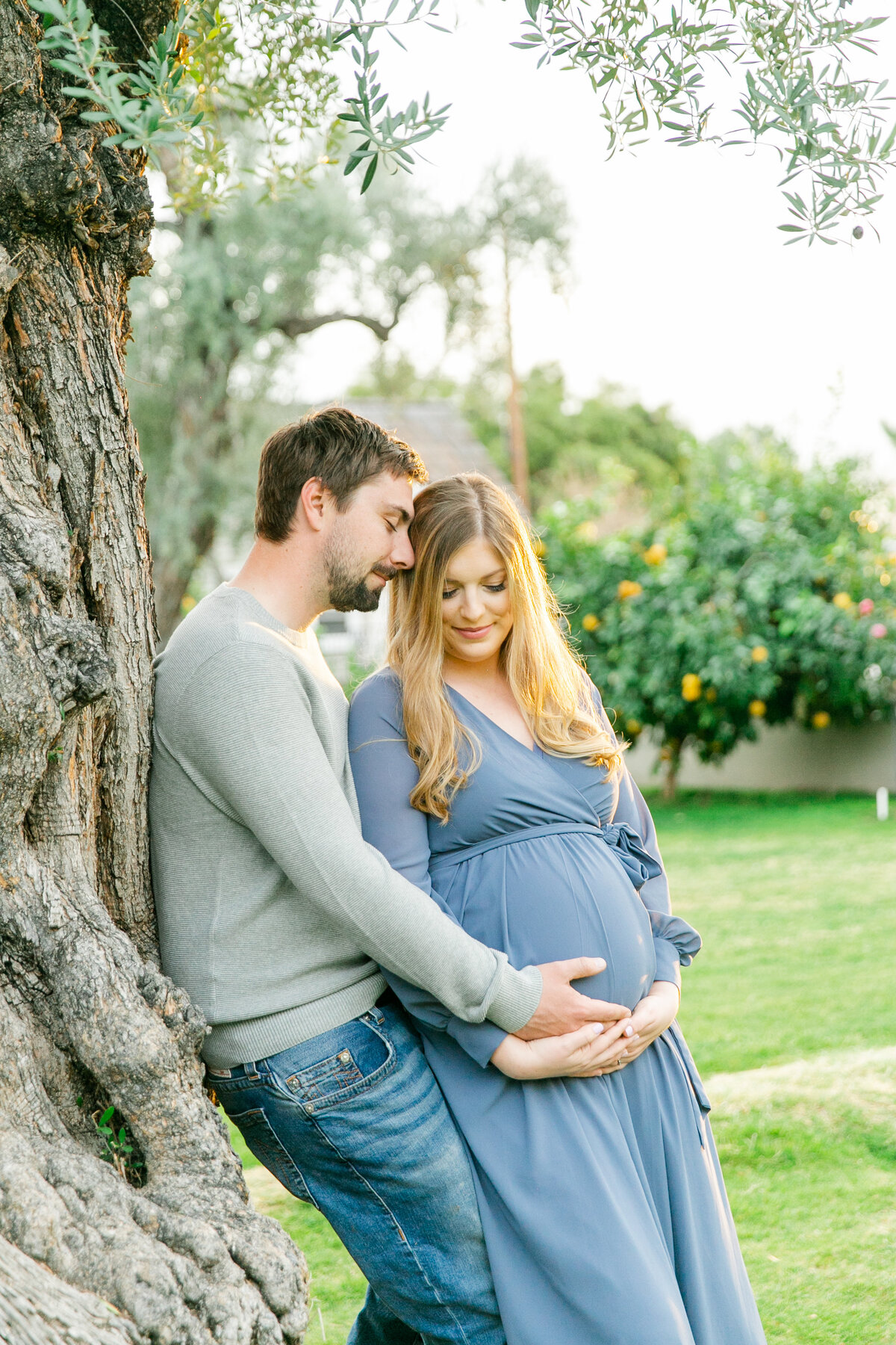 Karlie Colleen Photography - Phoenix Arizona Maternity Session - Green Historic Home - Hannah & Calvin -110