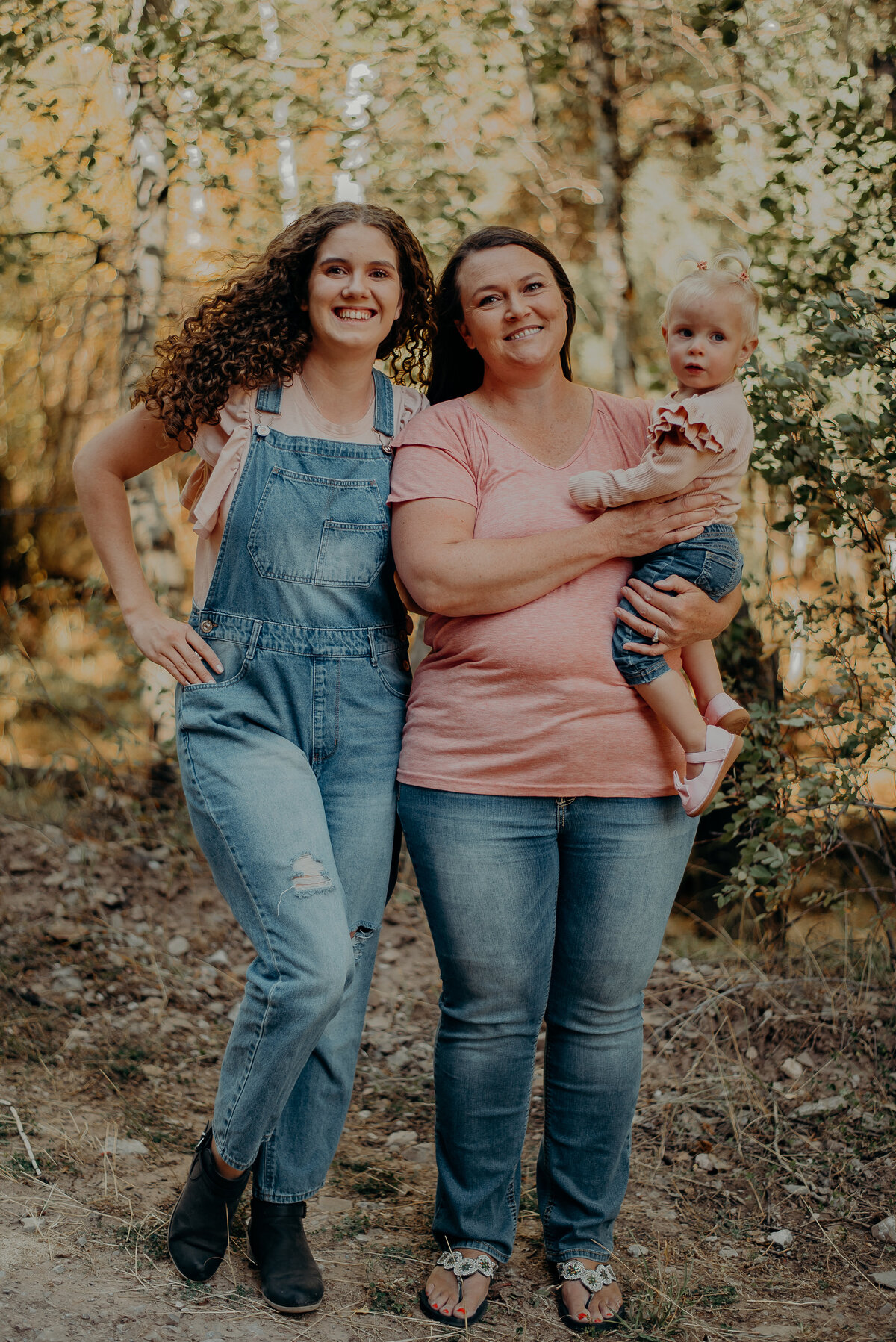 WuthrichFamilyPreviews_MCZPhotography-10