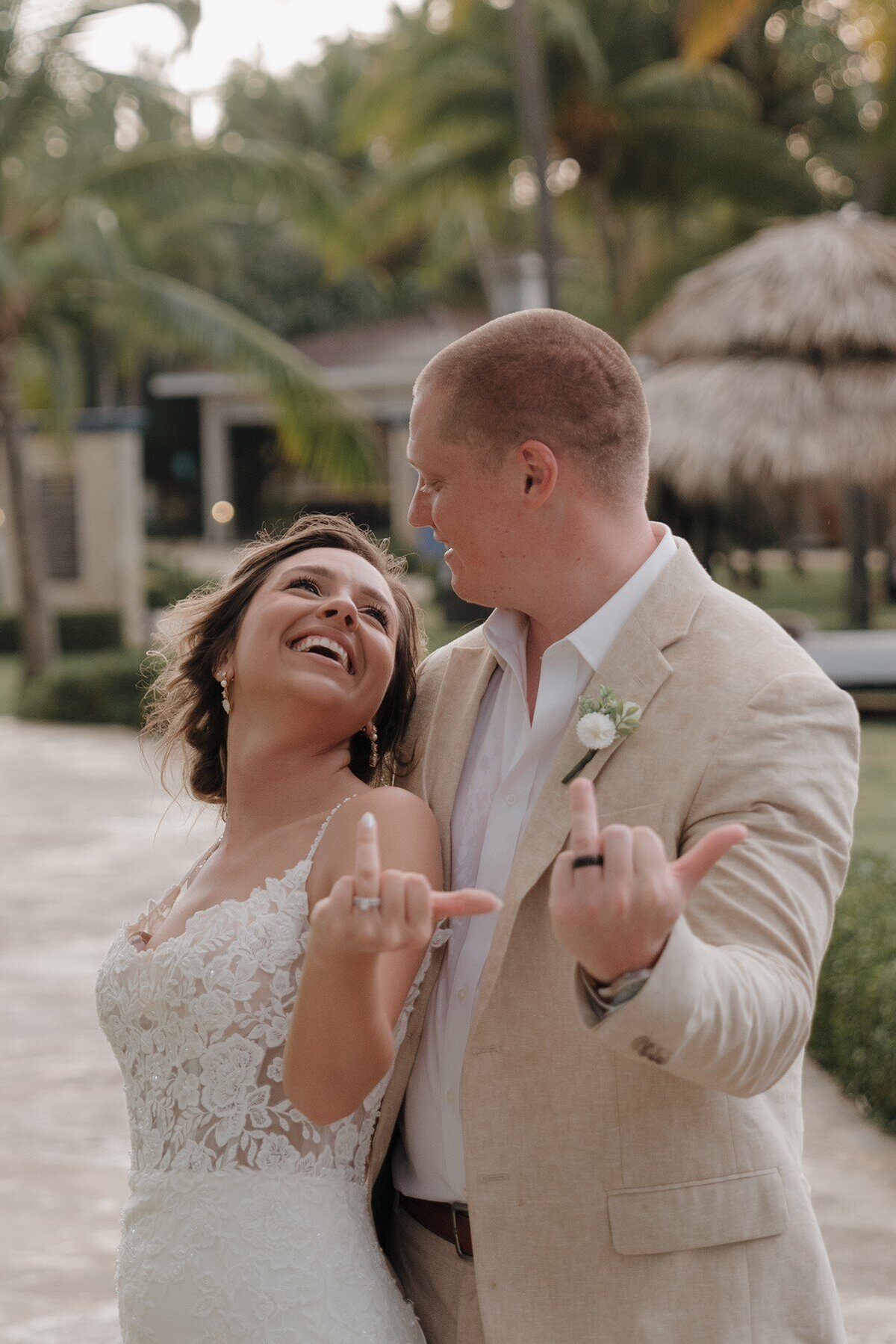 north-carolina-wedding-photographer-stephanie-small-weddings-00031