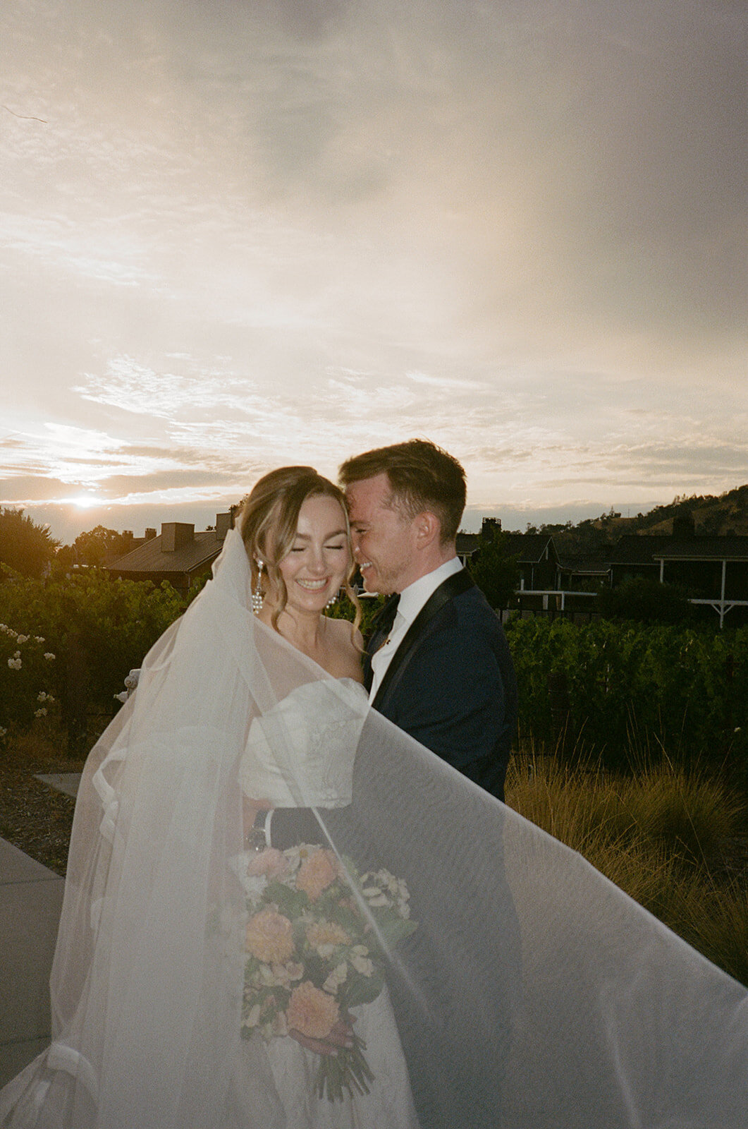 70205_JRI_LayneJohnWedding_010_32