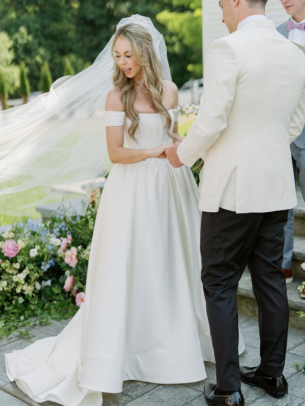Sarah & Blake Sneak Peeks-145