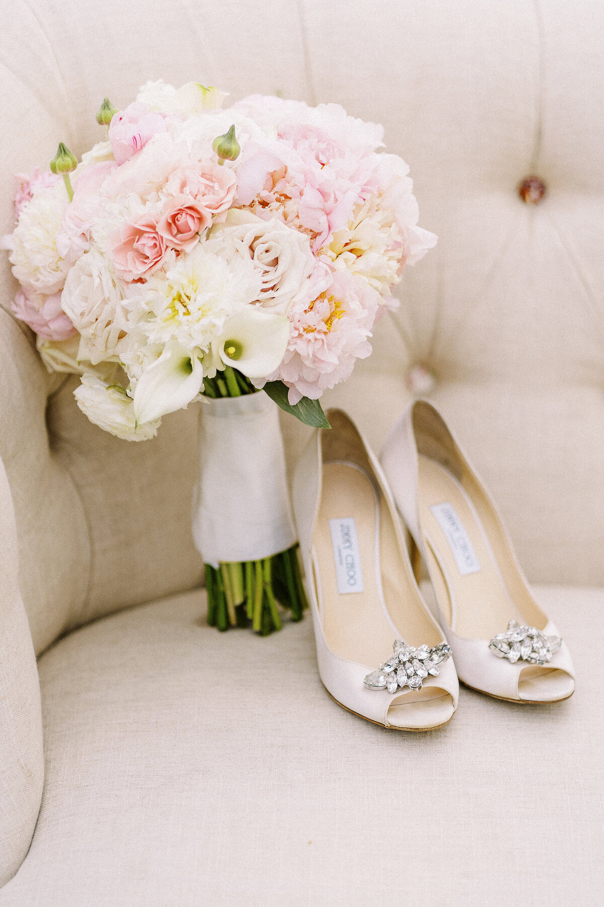 abele-farms-almond-blossom-engagement-7