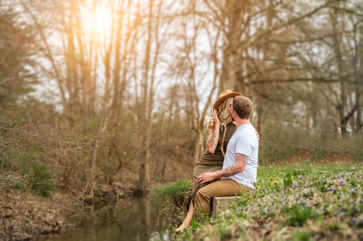 Couple's photo session at Dover City Park in Dover, Ohio.