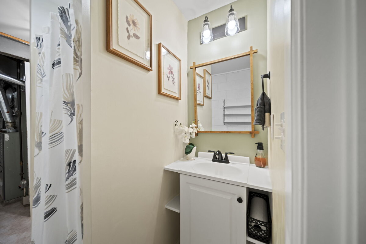 78-web-or-mls-A7404581