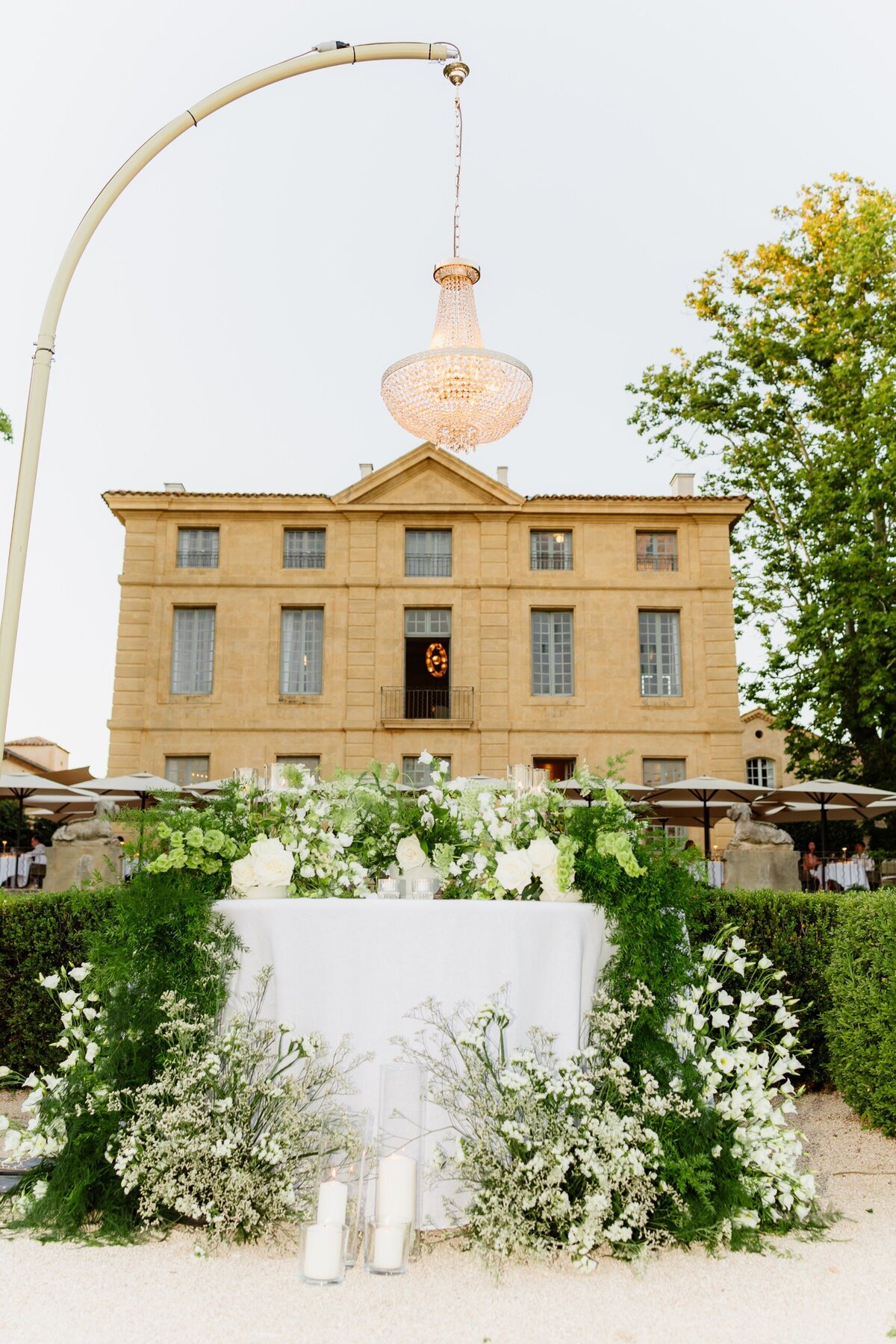 Organic_Wedding_Château_Gaude _Provence_florist_Capucineatelierfloral850
