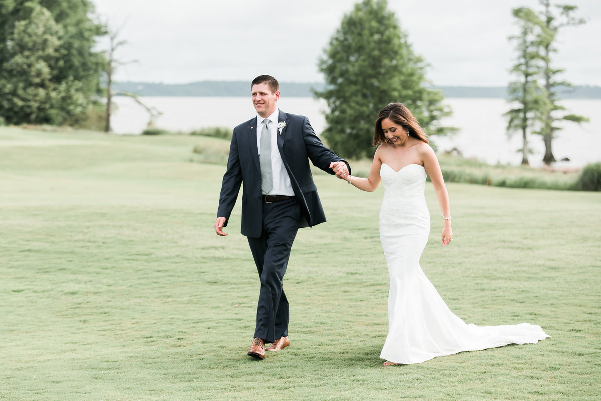 Two Rivers Country Club Classic Memorial Day Wedding by Elizabeth Friske Photography-59