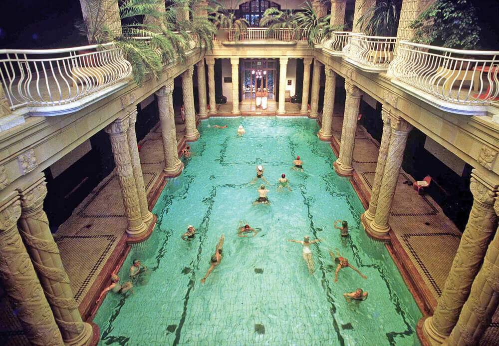 Europe_Budapest_Gellert_006_eg